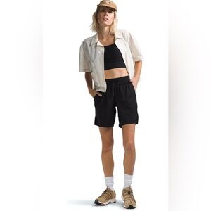 NORTH FACE WOMENS APHRO MTN BERMUDA SHORTS